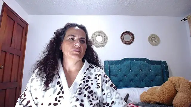 sofiamature01's cam snapshot