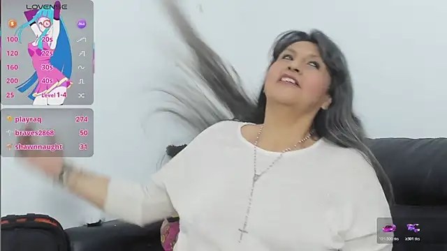 merlyna_goldens's cam snapshot