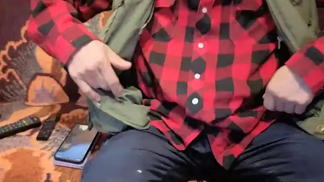 loverboyxxx69 live sex cam