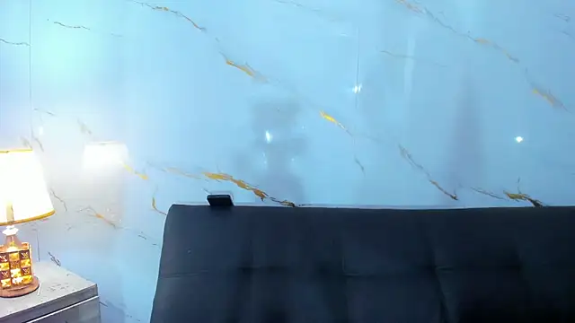 Little_nicoll live sex cam