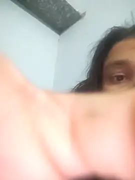 Saishaa's cam snapshot