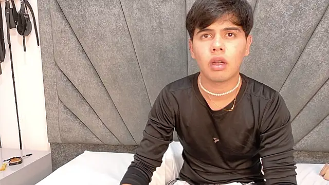 Felipe_Cold live sex cam