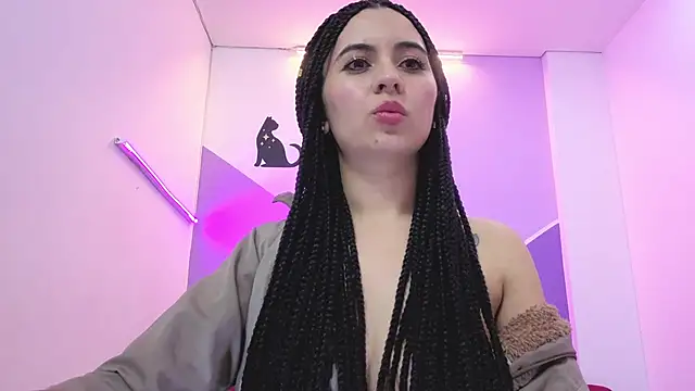 Analuciaa_'s cam snapshot