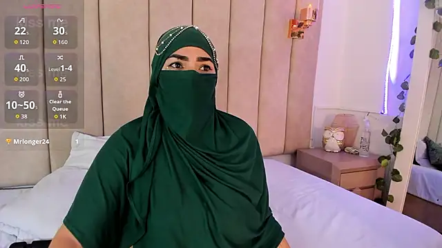 _naylaa_'s cam snapshot