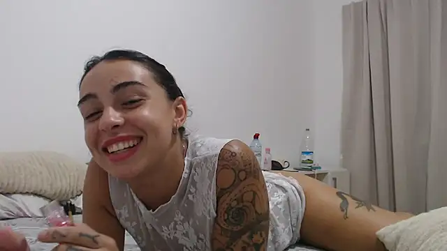 8venus8's cam snapshot