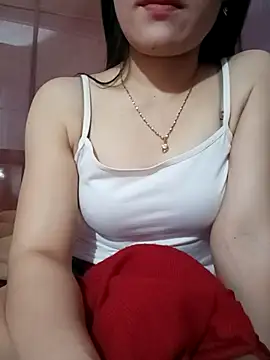 LucyyLy's cam snapshot