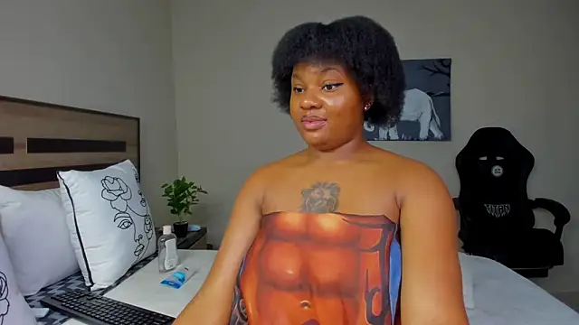 Renee-18 live sex cam