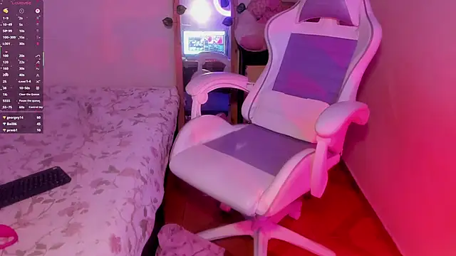 Anastasia1213's cam snapshot