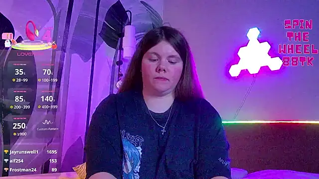 RubyValen live sex cam