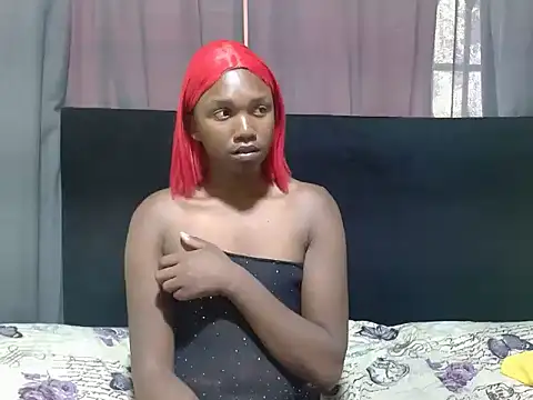 TallHornyTrans live sex cam