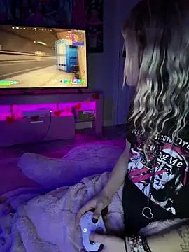 Cutiepiespanks live sex cam