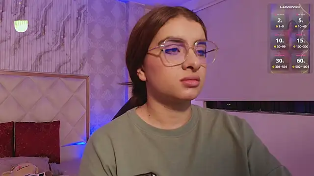 Naomy_tay1's cam snapshot