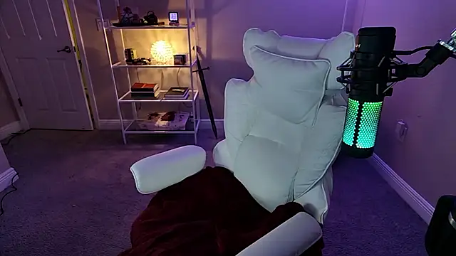 skimpysushi's cam snapshot