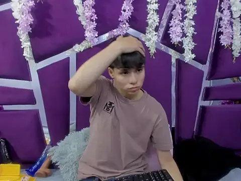 Bruno_Cruzz's cam snapshot