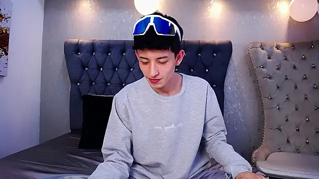 MaikCarver live sex cam