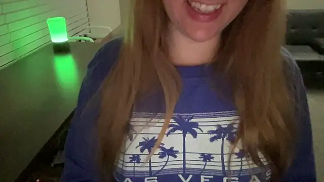 MollyJenson's cam snapshot