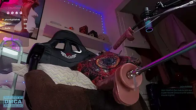 urhappywaifu's cam snapshot