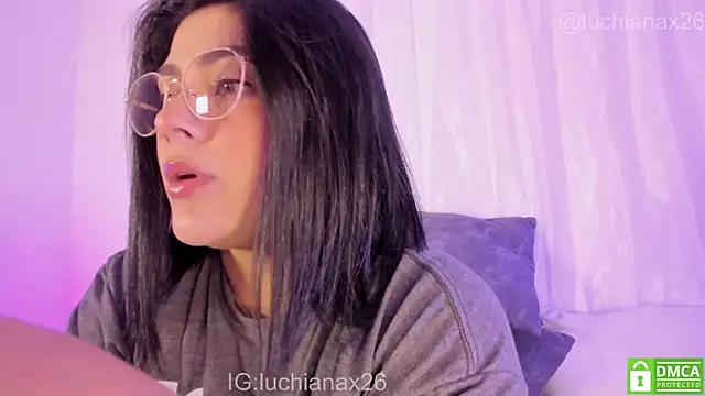 lucy26_'s cam snapshot