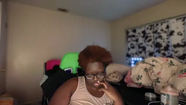 Yagurl___west's cam snapshot