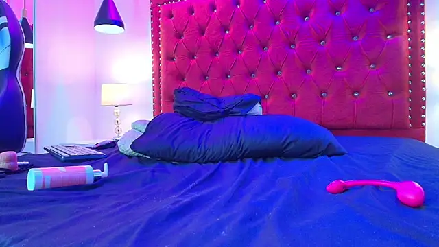 Bella_donnaS's cam snapshot