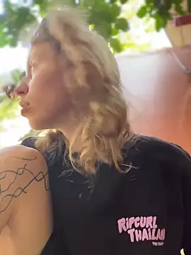 RinaMood live sex cam