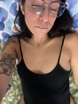 moronoiroficial live sex cam