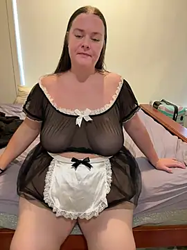 carinabro10 live sex cam