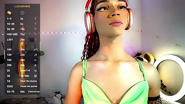 lucyangel_11 live sex cam