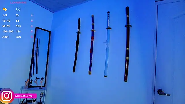 Nicorobinn live sex cam