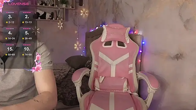 Crystal_Nuts live sex cam