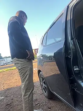 Dynamite_cums_in_size_2 live sex cam