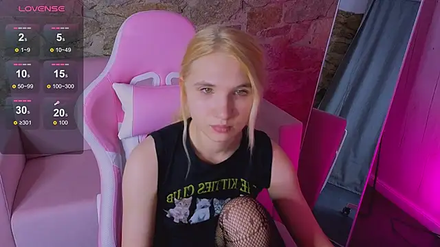 Iron_Adele's cam snapshot