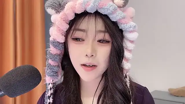 smalldaisy's cam snapshot