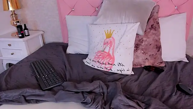 scarlett_thompson_7's cam snapshot