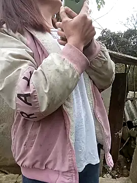 nangmo's cam snapshot