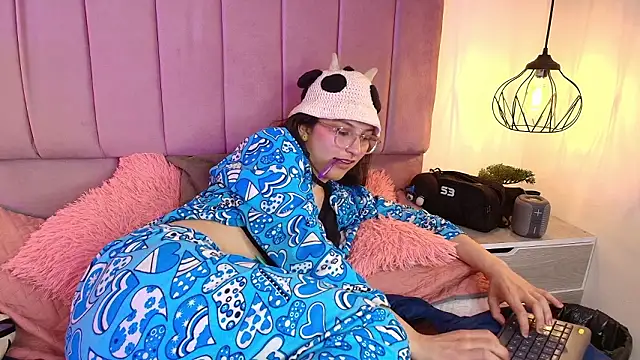 Hanabie_'s cam snapshot