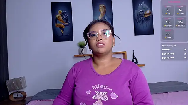 nairagold_'s cam snapshot