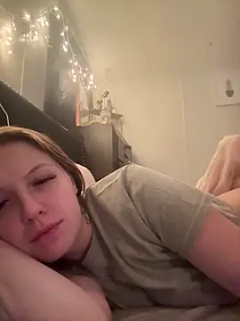 lovelyprincess2's cam snapshot