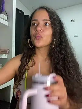 demonaughtyyy live sex cam