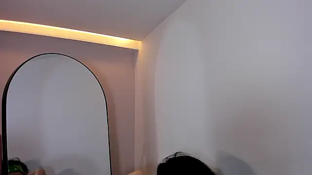 TIFFANY_GLOW__'s cam snapshot