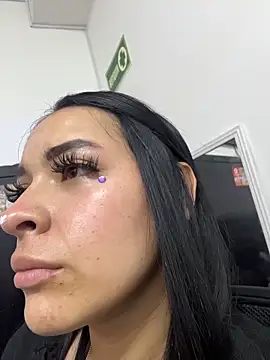 cristal__violetaa's cam snapshot