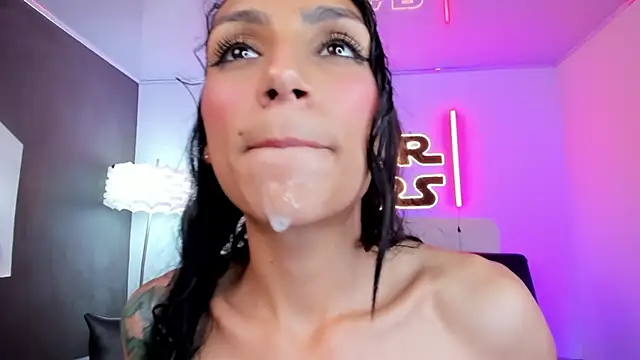 miss___evangeline's cam snapshot