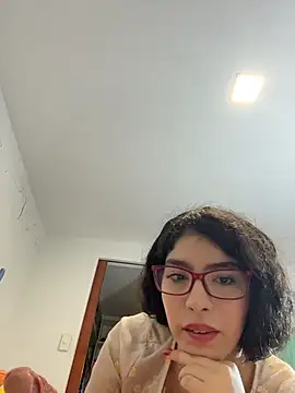 dani_bela's cam snapshot