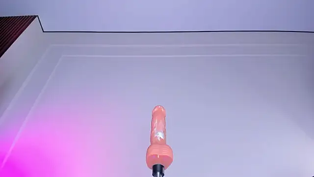 maakimo live sex cam