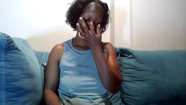 Hardnipples8's cam snapshot