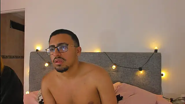 Sexy_Couple_Xx's cam snapshot