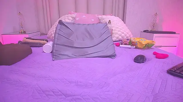 _carolina_fox's cam snapshot