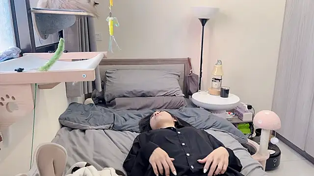 BabyOneDaily live sex cam