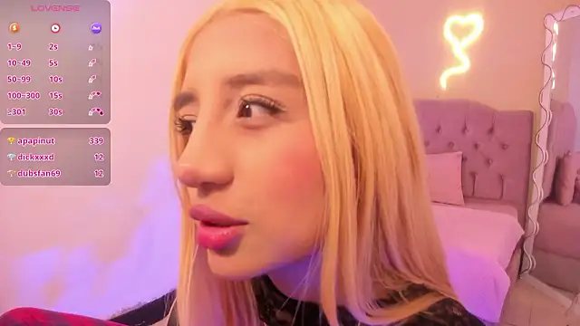 IRINA_TAY1's cam snapshot