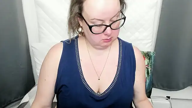 dirtyBonnie's cam snapshot